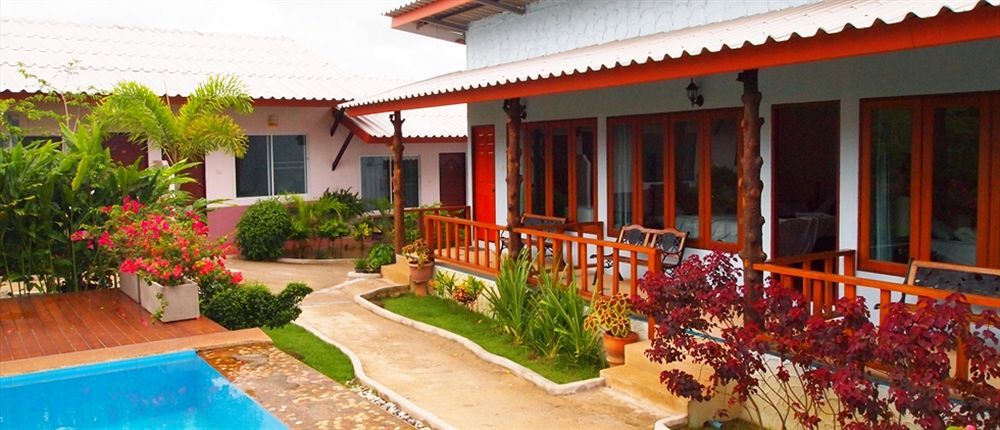 Phuket Muay Thai House Chalong Exterior foto